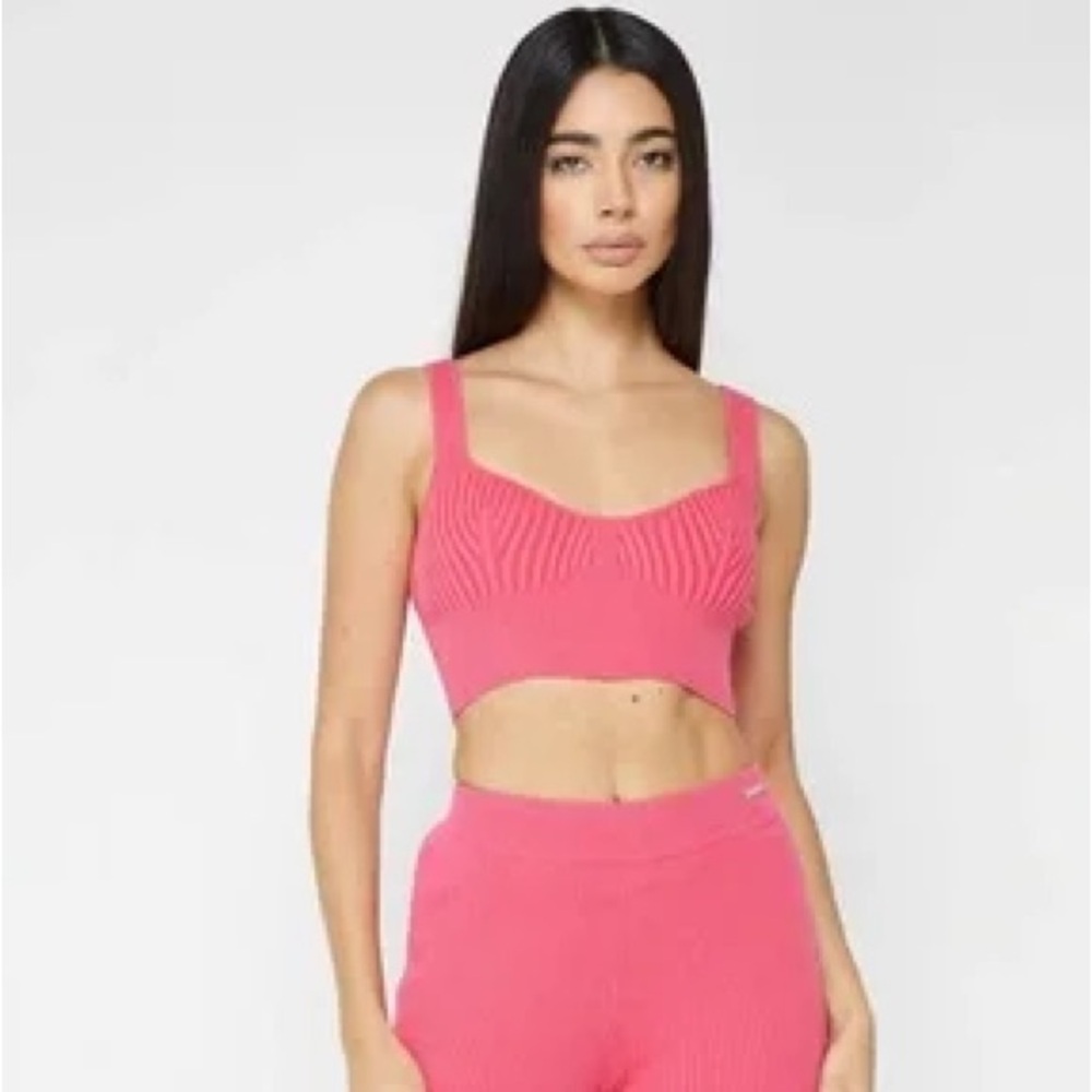 NWT Maniere De Voir Pink Ribbed Contour Crop Top - Picture 3 of 13